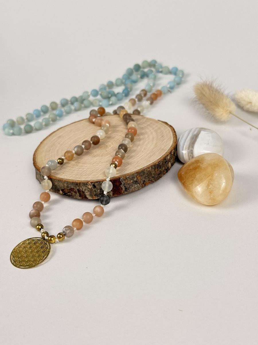 Mala mit Mondstein